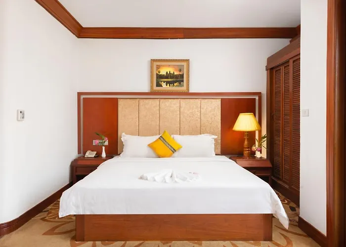 Angkor Land Urban Boutique 4*